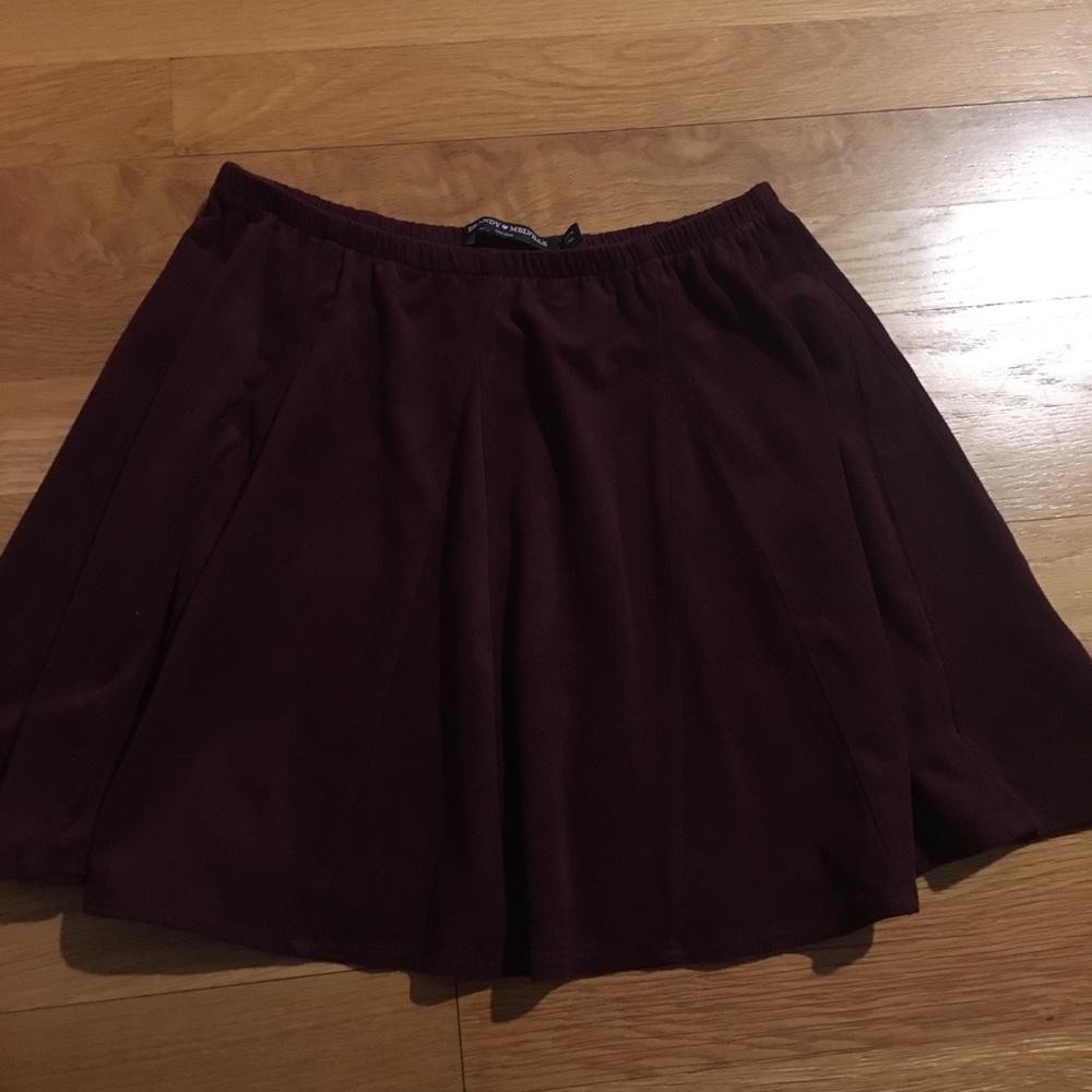 Maroon velvet skirt!